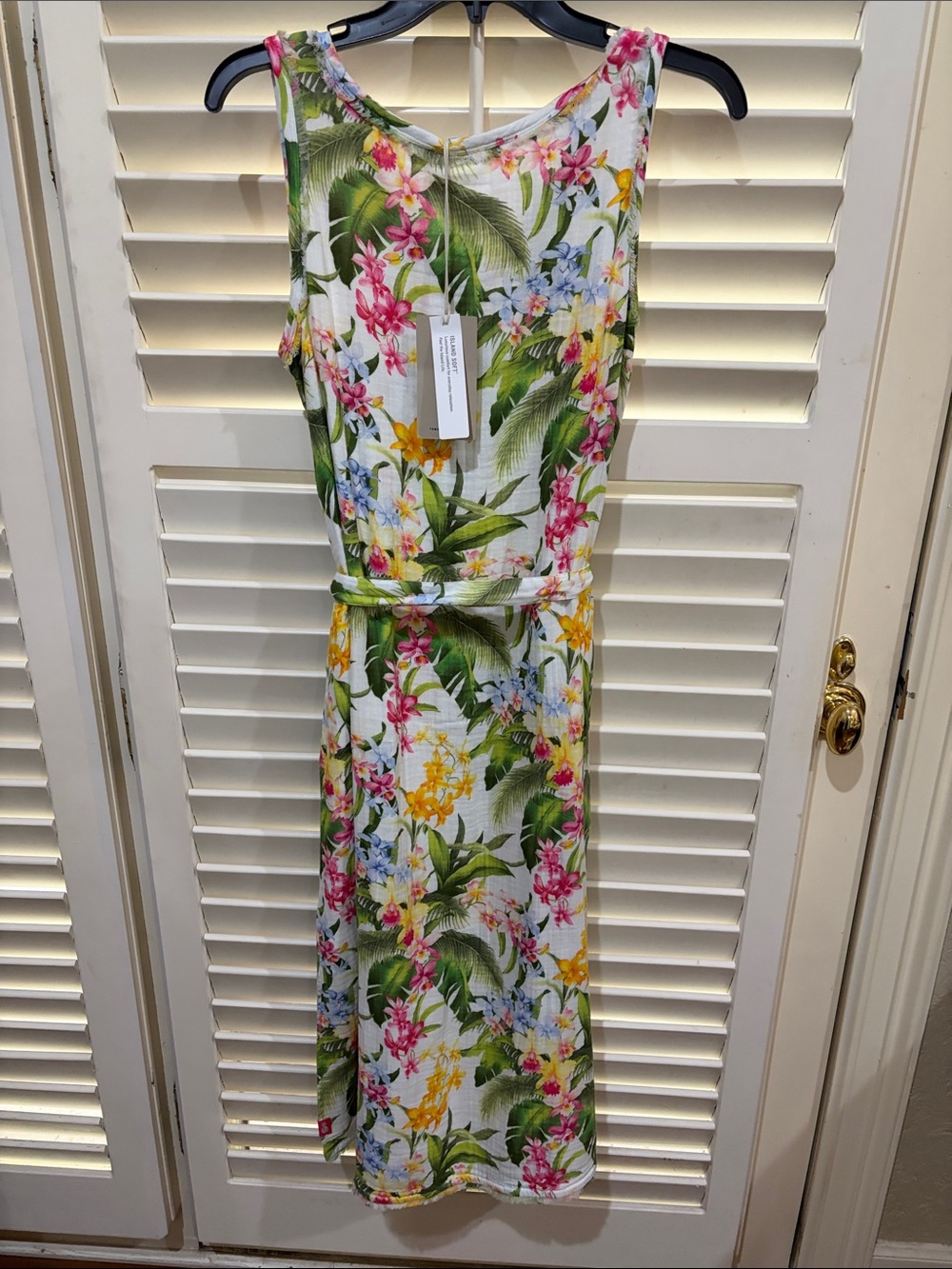Tommy Bahama White Tropical Floral Midi Dress with Belt.Small NWT - Picture 2 of 4